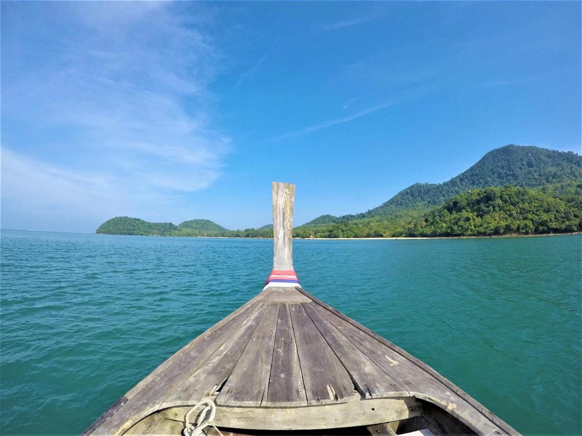 Koh Jum Coral Bay Resort Екстер'єр фото