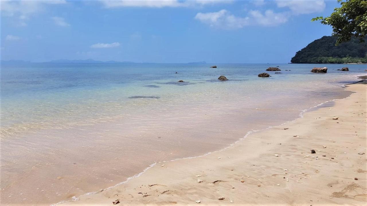 Koh Jum Coral Bay Resort Екстер'єр фото